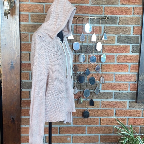 🦅 American Eagle Light Pink Knitted Sweater - Picture 2 of 6